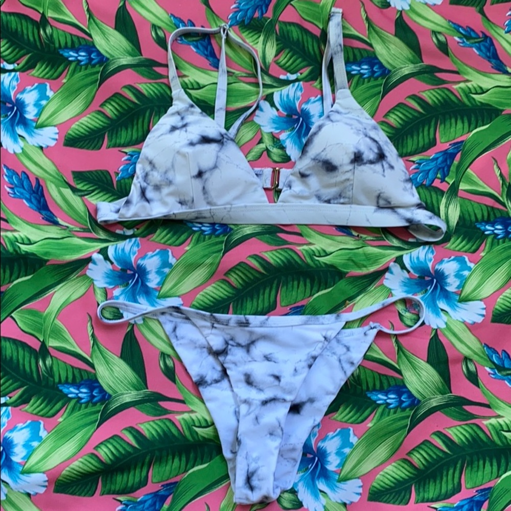 MARBLE THONG BIKINI